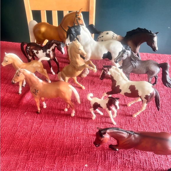 Vintage Breyer Horse Authentic Mixed Lot of 11 - Picture 1 of 11